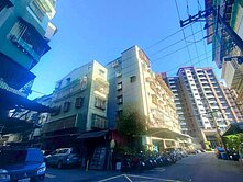 018-三民街投資自住低總價鼎佳