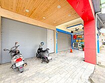 焦點!【獨專】旗美高中臨路穩鑽黃金店面