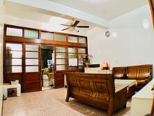 🏠【阿嘉】地點佳！五楊閘道旁雙面臨路透天🏠