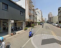 高雄後驛捷運站旁乙工店面用地