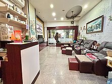 發大財南屯市場❤️萬和宮媽祖保佑金店面