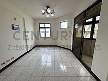 龍潭科學園區梅花莊邊間別墅