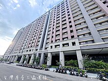 【偷尼】獨家專售新光特區★大毅建設精美視野三房平車