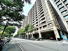 燙金門牌｜農16京城紐約三房+車位			 			