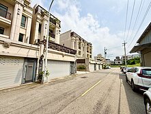 承義佩樺｜靜宜商圈鄰路電梯別墅