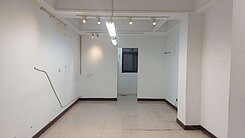 C13市府轉運站基隆路面寬店面