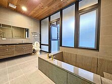 凱悅三期♨️凱三山景溫泉♨️挑高美宅【永慶青樺】