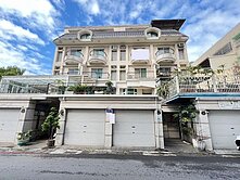 旗楠生態公園*森林溪畔為鄰//幽靜車庫透天別墅
