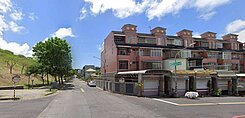 坪鳳公園/大地坪三角窗雙車庫透天