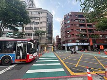 稀有釋出｜成功路店面｜走路人潮多｜5米大面寬