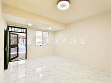 ✨【豐東國中旁｜百萬裝潢透天美宅】✨