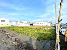 烏日區溪南路大馬路旁方正美農地