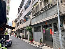 急售前鎮草衙捷運大面寛透天
