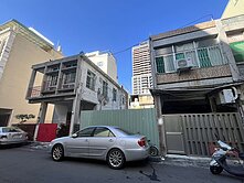 信義國小10米街上建地