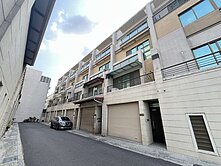 🏡 近南科｜首選孝親透天車墅