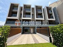 近青埔邊間庭院美別墅