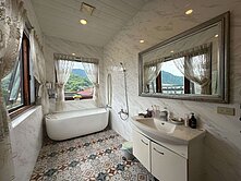 美濃山水間・人間仙境 依山傍水玻璃屋景觀綠意宅