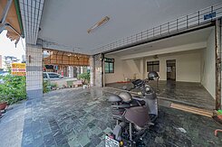✦左營綠園道『稀有6米5大面寬』正路上創業金店✦