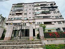 員山市區低總價2房華廈~台灣房屋婕如~小豬