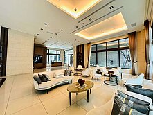 精密嶺東南屯區漂亮2房平車