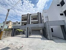 九如鄉公所全新雙車面寬車墅