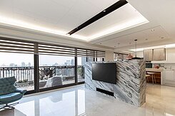🏡【美術館特區・高樓露台戶・雙主臥三平面車位】