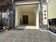 后里全新電梯店面大地坪｜樂福陳蔥