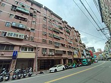 專任~竹北三民路御花園 次頂樓 3+1房