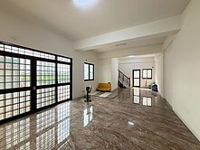 阿蓮行政中心.全新黃金店面.車庫.4套房透天