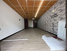 內壢前站~10米路旁邊間三角窗收租透店