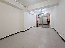 190稀有電梯*一層一戶*四面採光*低公設*土地大