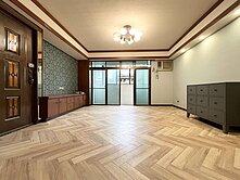 ⭐雙敦近捷運電梯四房⭐買賣樓找逸柔