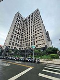 專任🍎🍎歐夏蕾2+1房平面車位@低於實登價!!