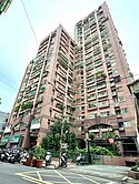 台北橋站高樓河岸景觀四房平面車位