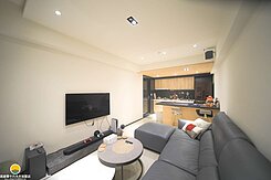 高醫新屋齡美屋況｜雙衛開窗2+1房平車