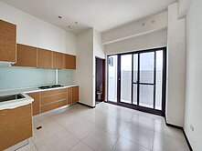 德鼎謙聚~全新未住1年屋前院停車