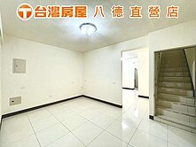 易成佳庭|近永豐商圈精美整新大透天|門口可停車~