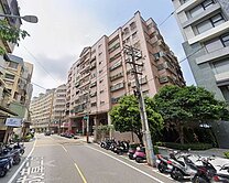 🍎內壢車站.忠孝商圈低總價三房車🍎