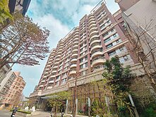 湯秉龍嚴選群英會靜謐質感四房雙車位