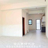 新營中華路精品車墅(可隔孝親房)