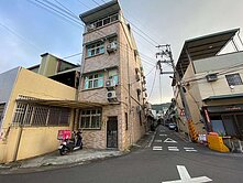 獨家 霧峰朝陽亞大整棟收租14間套房