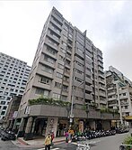 內湖站~~一品居邊間四室車~~住商黃美端