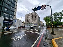 三民市場旁三民國小對面3房車位