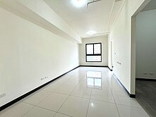 經國重劃區~經國客運轉運站，桃園交流道~全新成屋~
