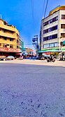 烏日湖日里活動中心旁臨路住三透天
