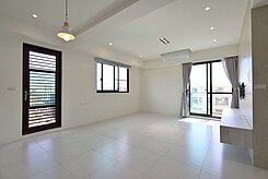 台南麻豆市區稀有釋出大三房平車溫馨輕裝潢