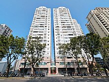 巨蛋商圈★校園首排採光潔淨大美三房