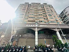 誠意出售!文雅國小學區-四房+機上車位!!