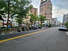 陽明國中~全翻新大兩房(華廈超低管理費)