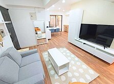 大搶手👍熱銷❗六張犁捷運對面精緻裝潢電梯管理2室